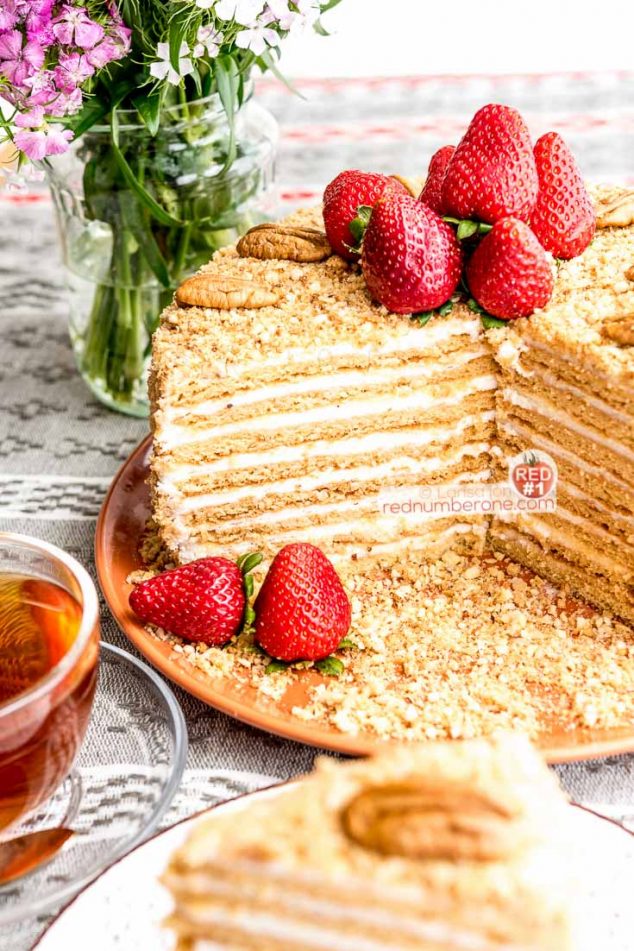 Russian Honey Cake - Medovik recipe | RedNumberONE